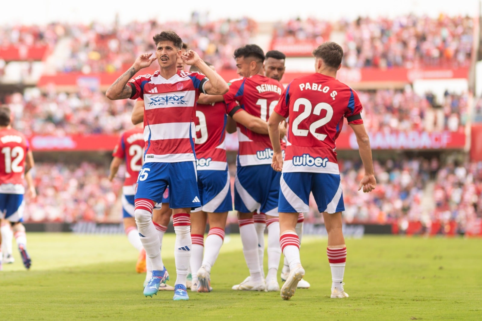 Las mejores imágenes del Granada CF - Deportivo de la Coruña