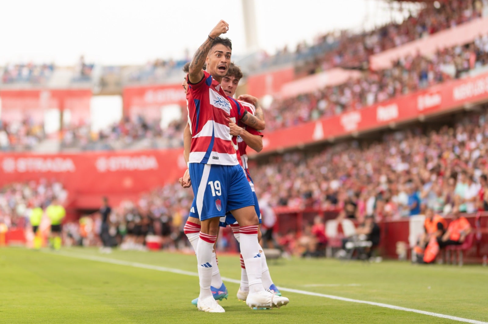 Las mejores imágenes del Granada CF - Deportivo de la Coruña