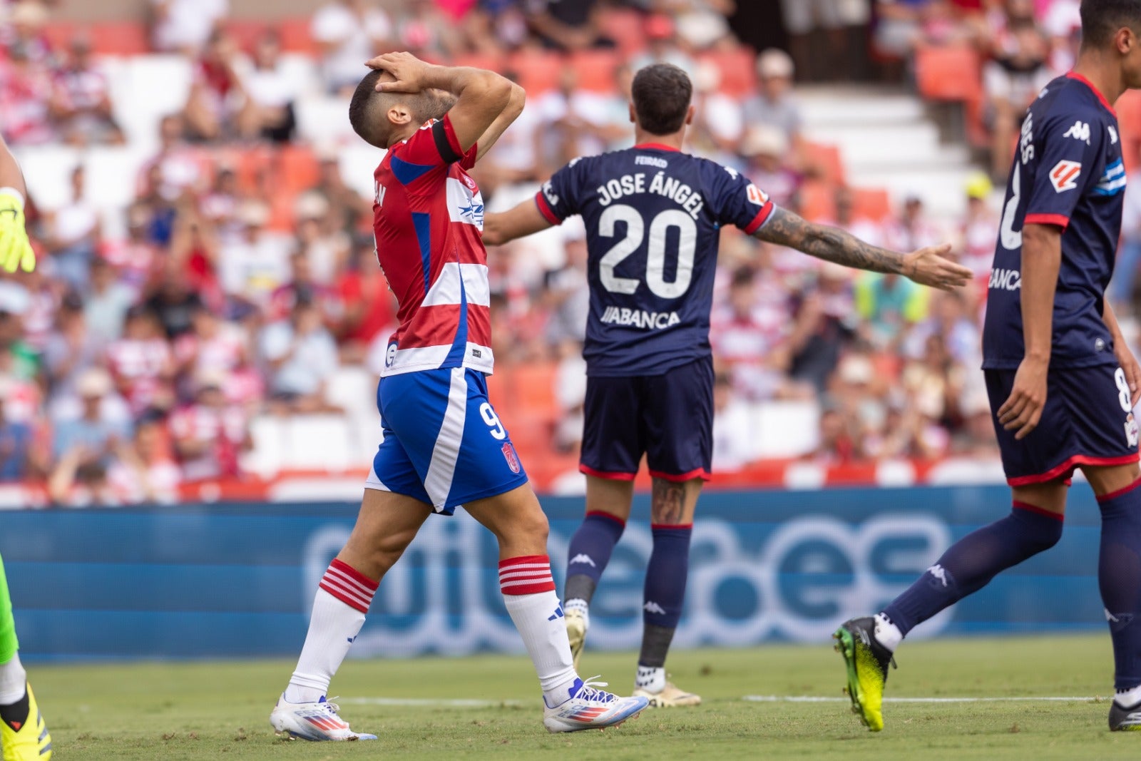 Las mejores imágenes del Granada CF - Deportivo de la Coruña