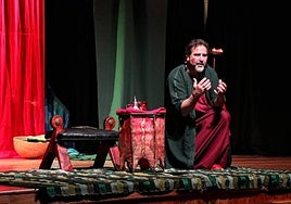 García Amezcua encarna al sultán nazarí en el monólogo 'Boabdil, el último rey'.