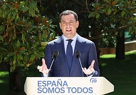 Juanma Moreno, durante su intervención en Lucena.