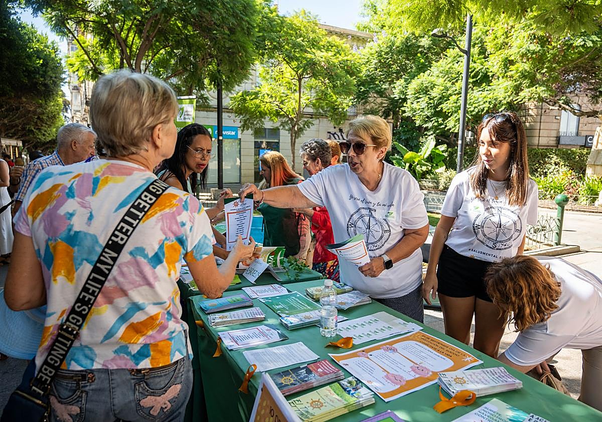 Imagen principal - Detección temprana y mayor coordinación, medidas para mejorar en la prevención del suicidio
