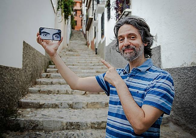 neuman, buscando nuevos ojos por el barrio del Realejo.