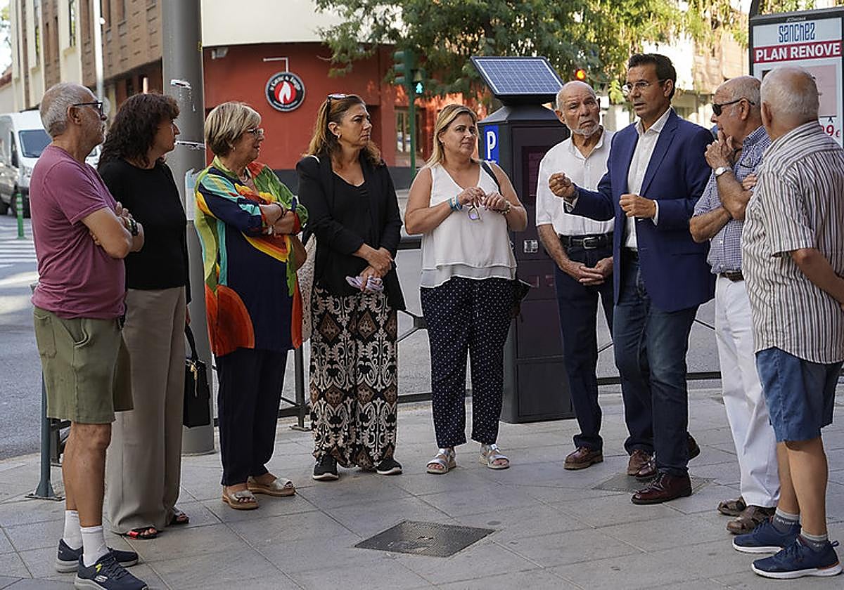 Visita del grupo municipal socialista al distrito Ronda