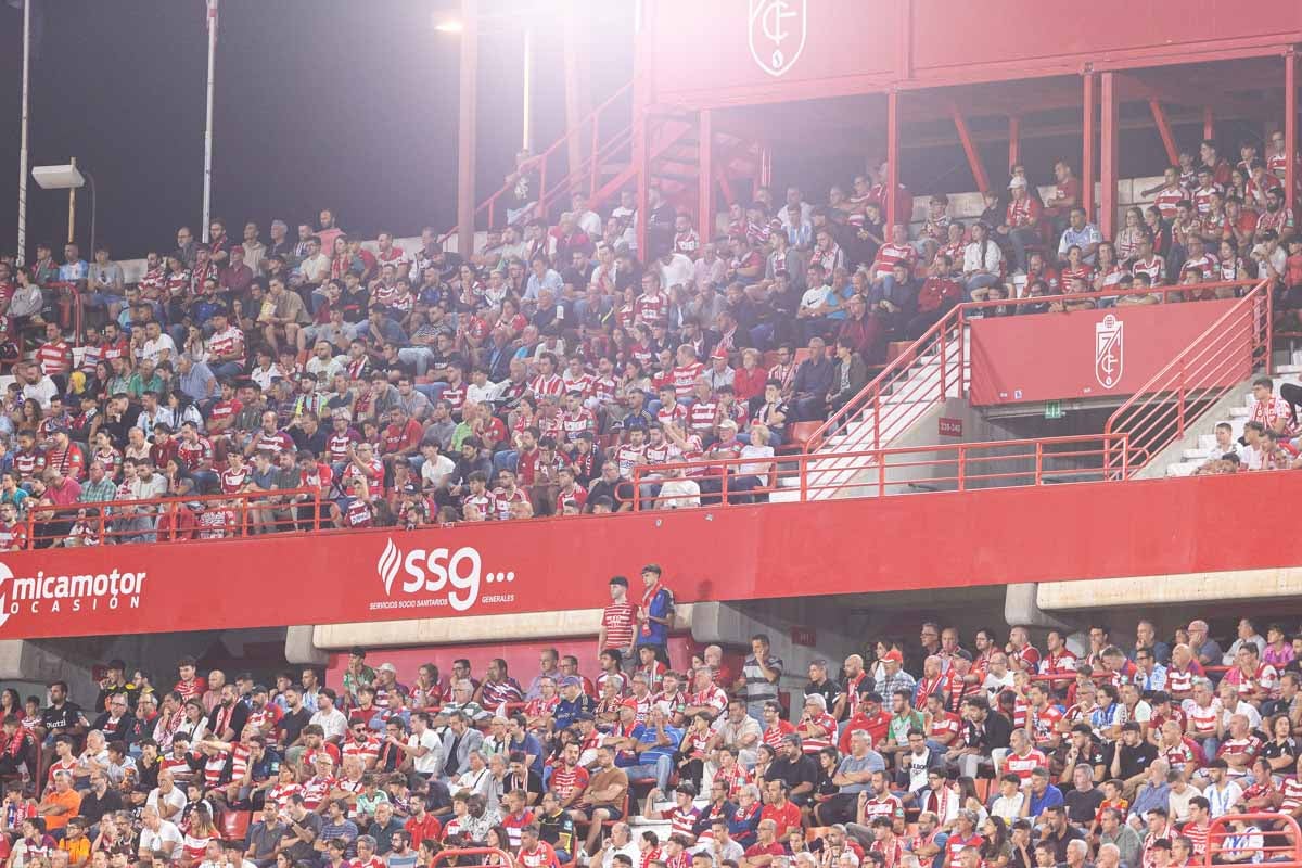 Encuéntrate en Los Cármenes en el derbi entre Granada y Málaga