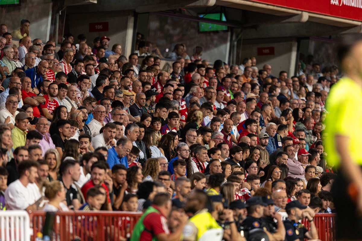 Encuéntrate en Los Cármenes en el derbi entre Granada y Málaga