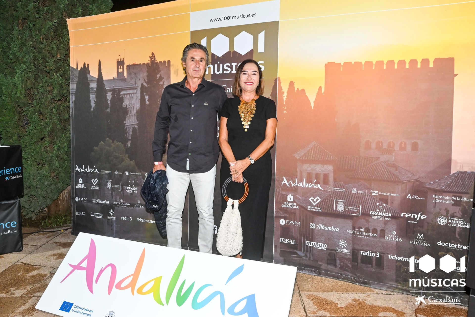 Las mejores imágenes del concierto de María José Llergó en el Generalife