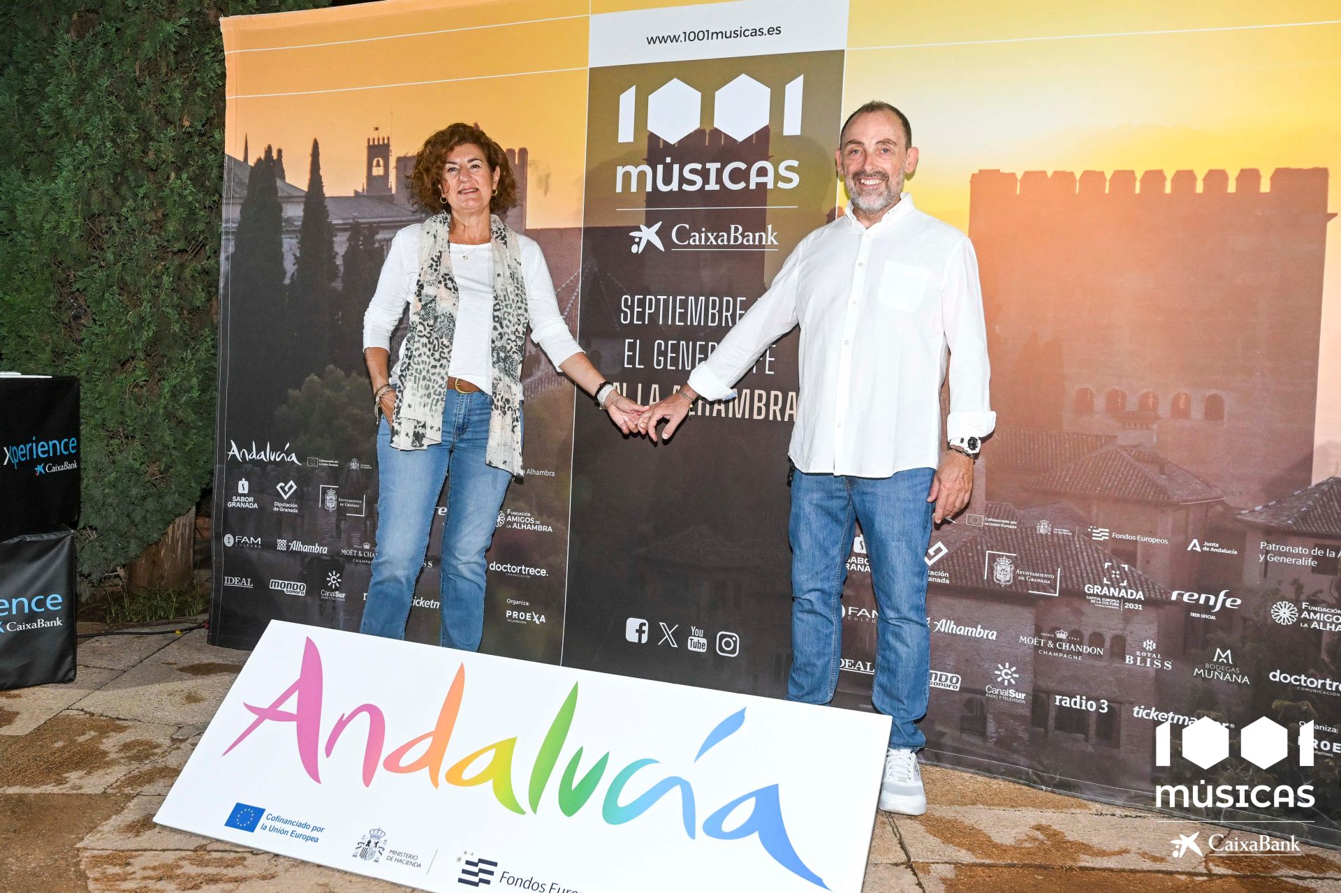 Las mejores imágenes del concierto de María José Llergó en el Generalife