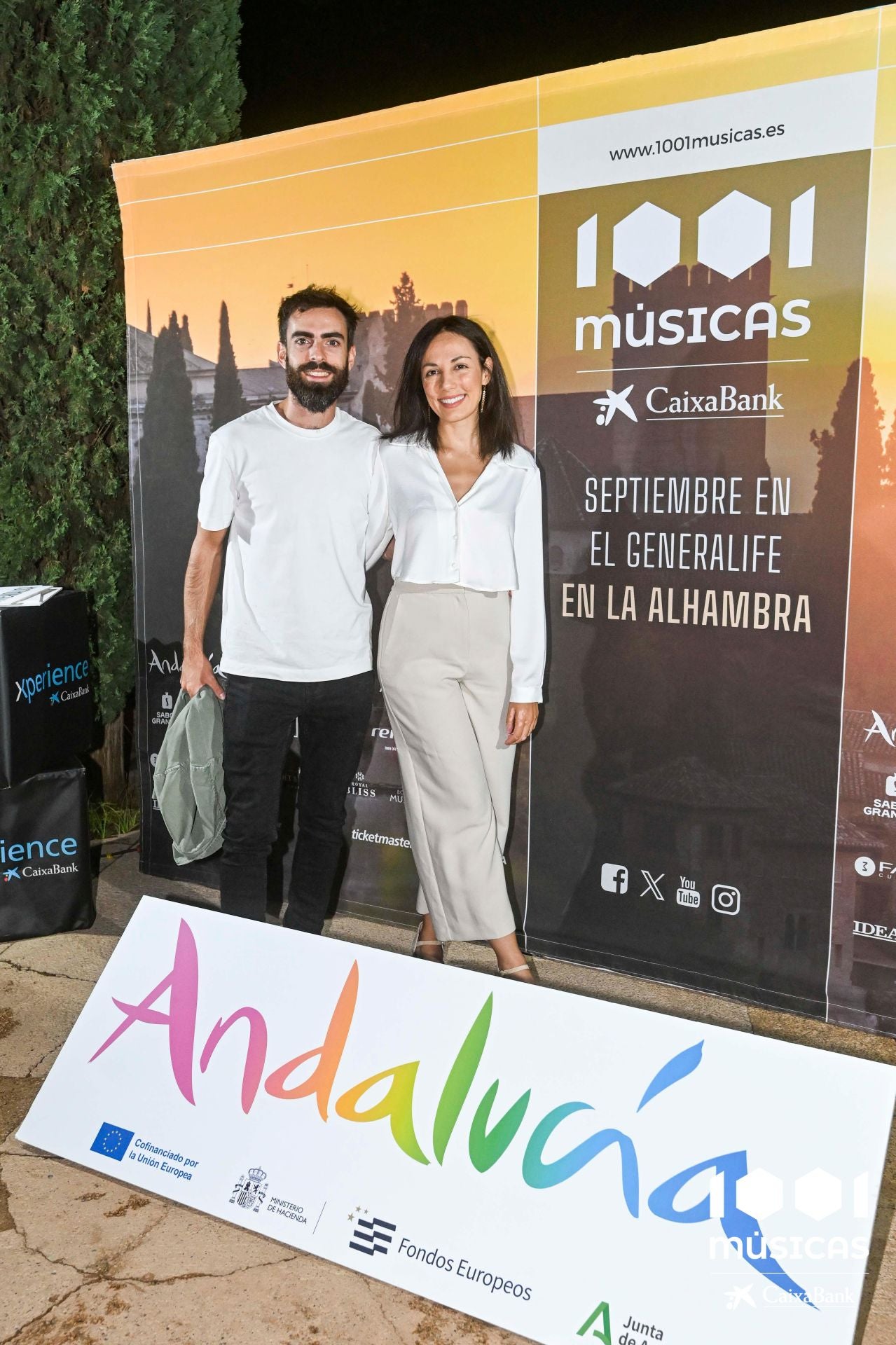 Las mejores imágenes del concierto de María José Llergó en el Generalife