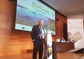 Intervención del ministro Jordi Hereu en la clausura del I Foro Oleotour Jaén.
