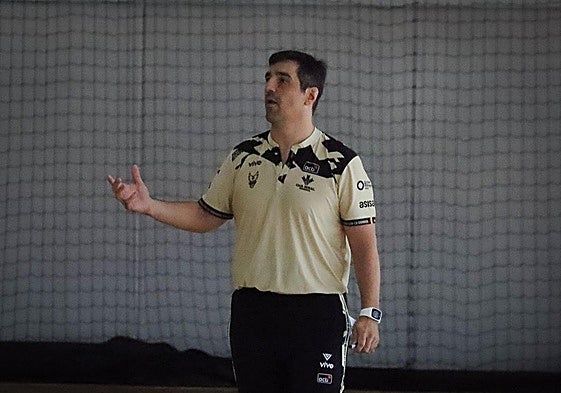 Pablo Pin, contra el Tenerife.