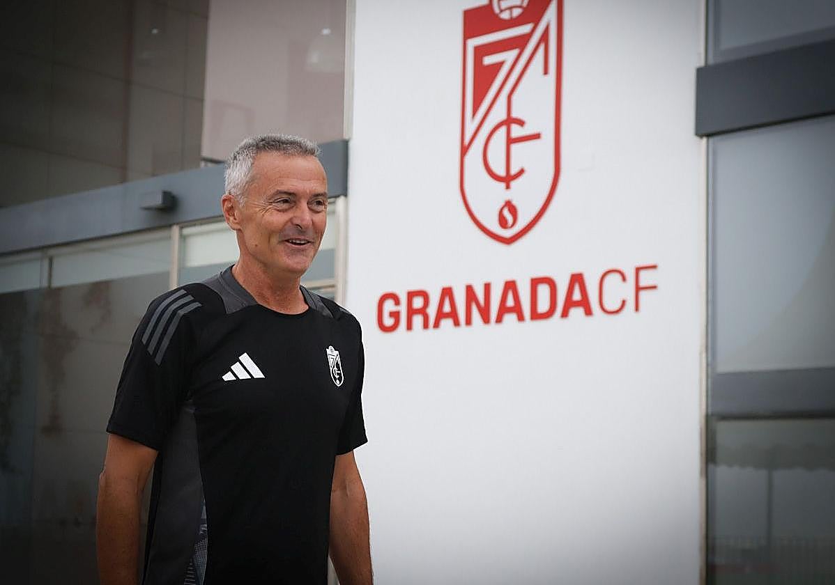 Fran Escribá, a su salida al entrenamiento.