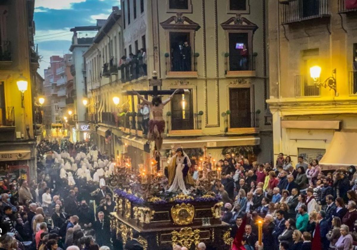 Posibles cambios en el orden de las cofradías de la Semana Santa de Granada por la nueva Carrera Oficial