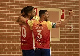 Los ejidenses celebran un triunfo que vale un liderato.