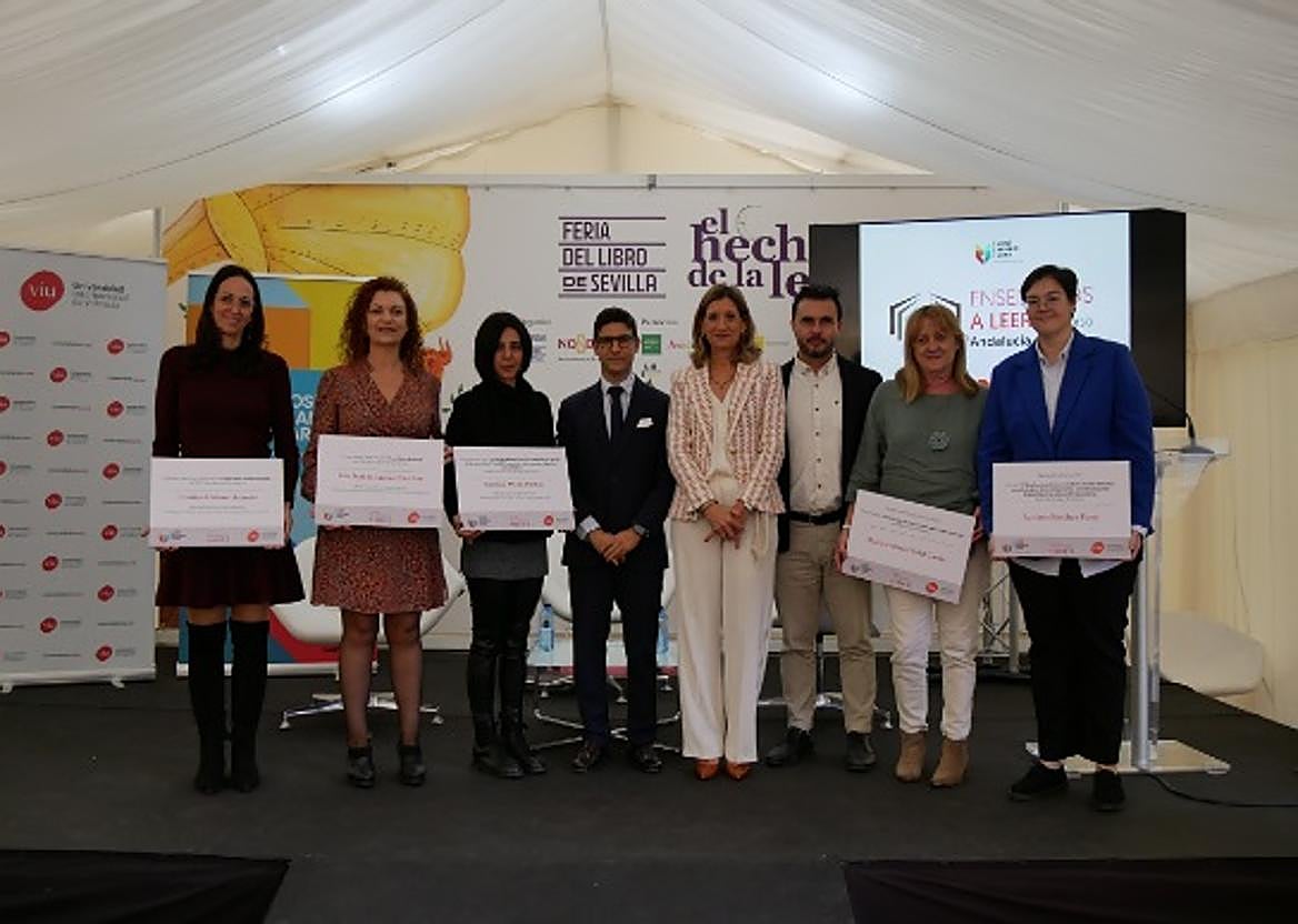 La biblioteca del IES Montes Orientales Iznalloz de Granada recibe el premio a la más innovadora