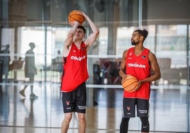 Ubal y Clavell, en un entrenamiento en el Estadio.