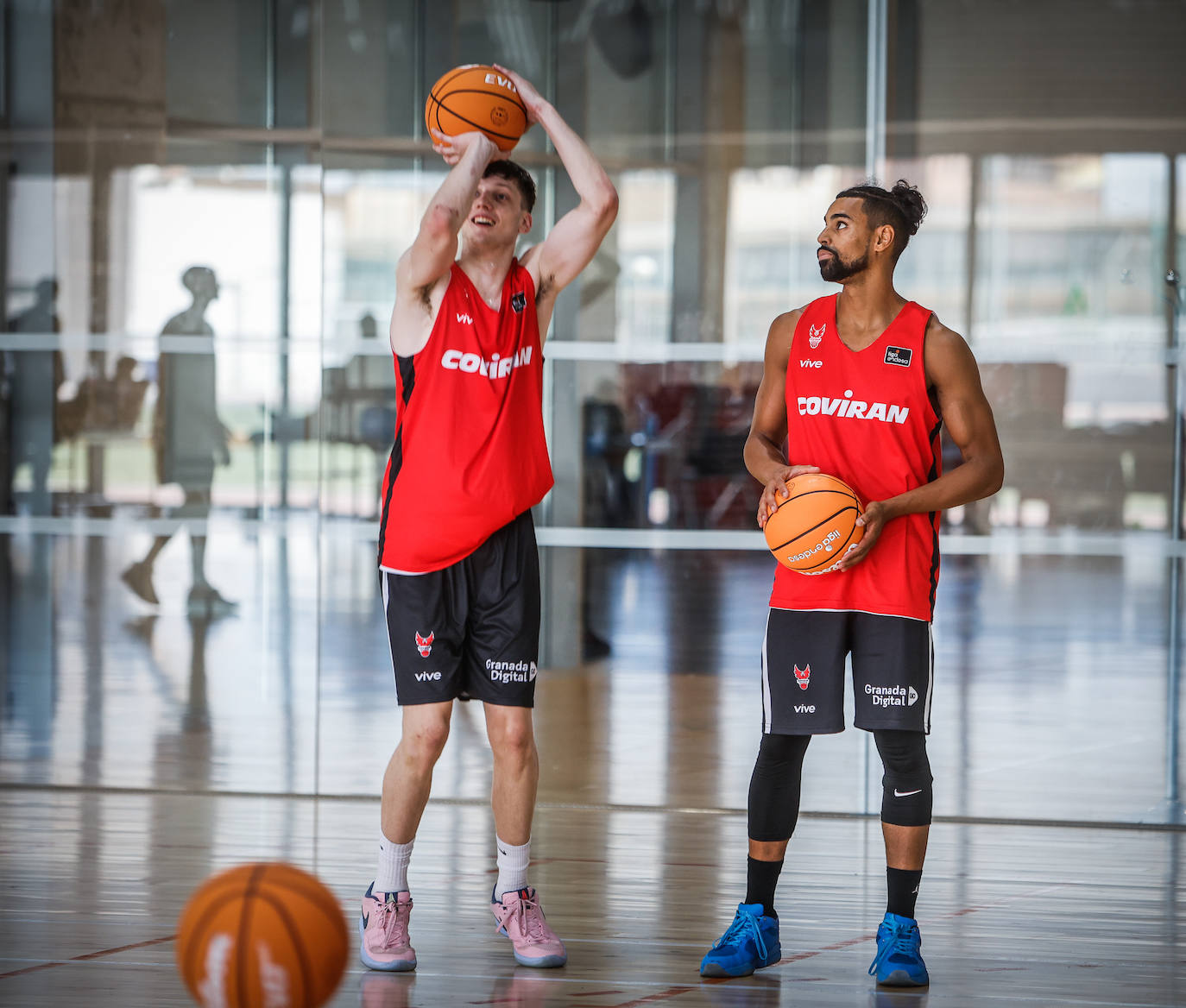 Ubal y Clavell, en un entrenamiento en el Estadio.