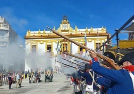 Disparos de las tropas de recreación en la plaza del Ayuntamiento y ante representantes del Consistorio.