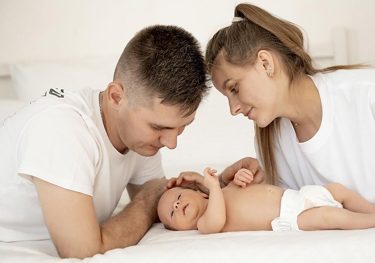 El gasto en permisos por nacimiento de hijo ha aumentado un 37,8% desde 2020.