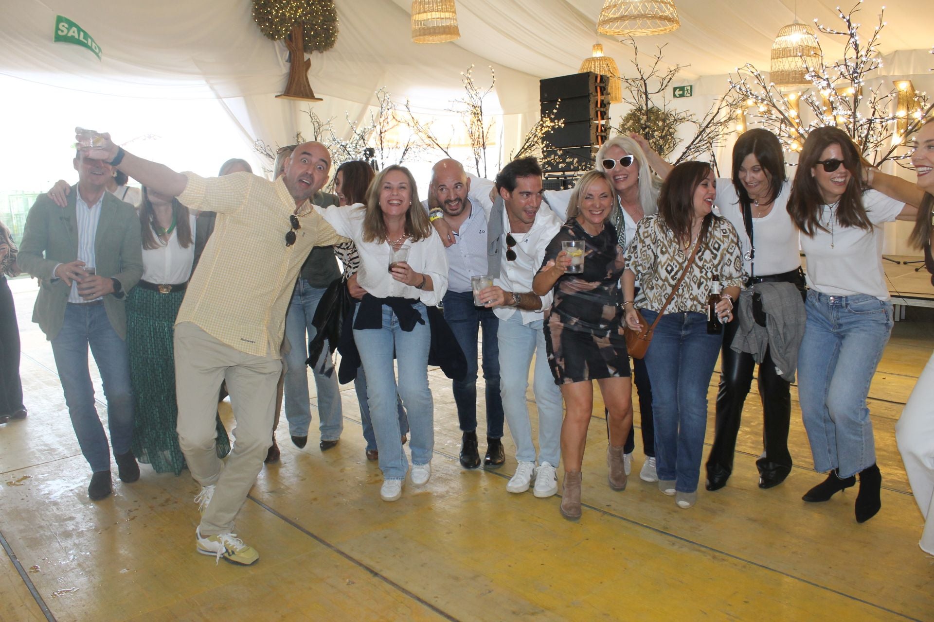 La Feria de San Lucas arranca con buen ambiente y música