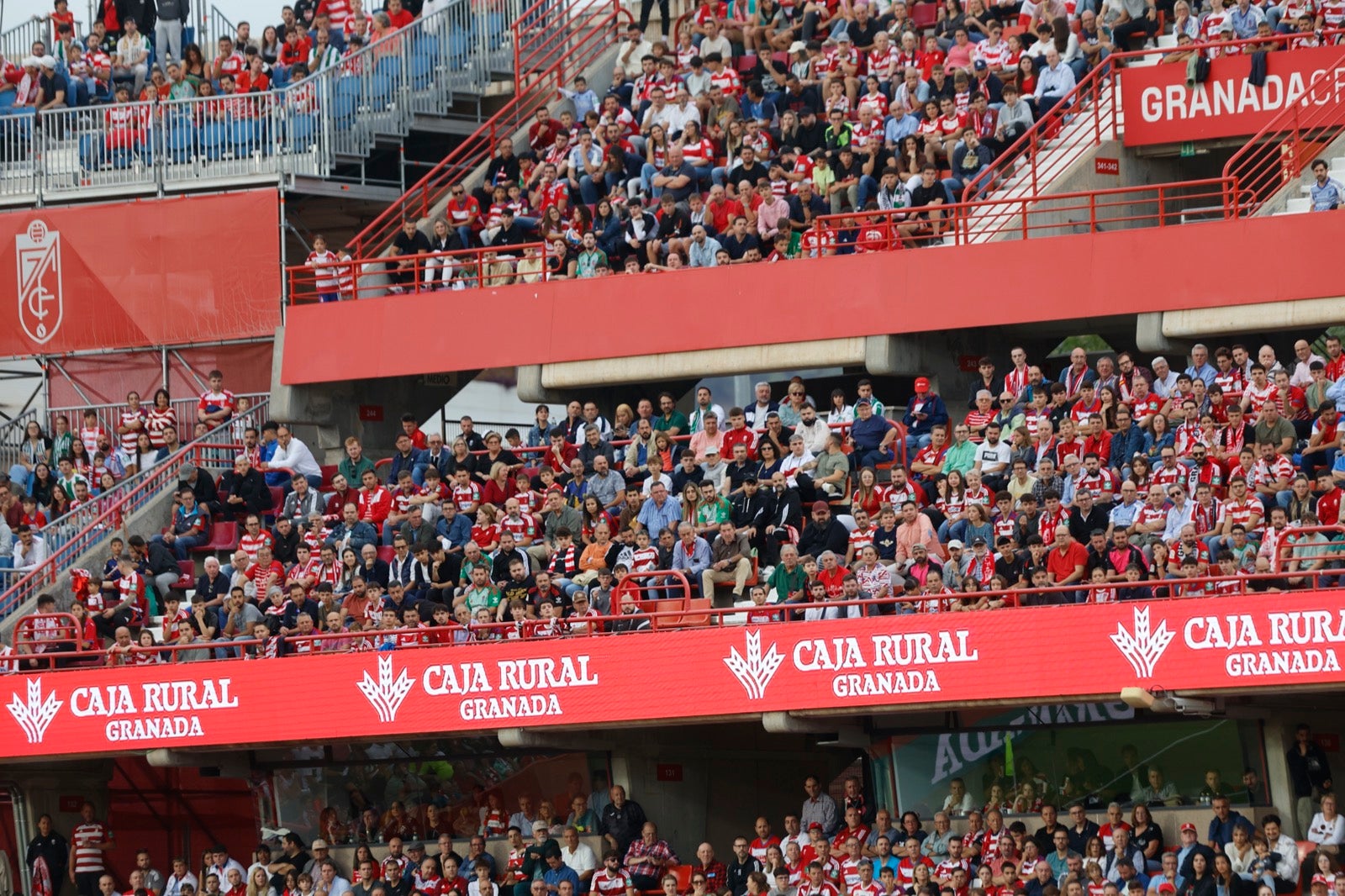 Encuéntrate en Los Cármenes en el derbi entre Granada y Córdoba