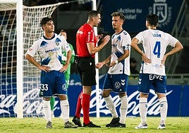 Sergio González pide explicaciones tras verse expulsado.