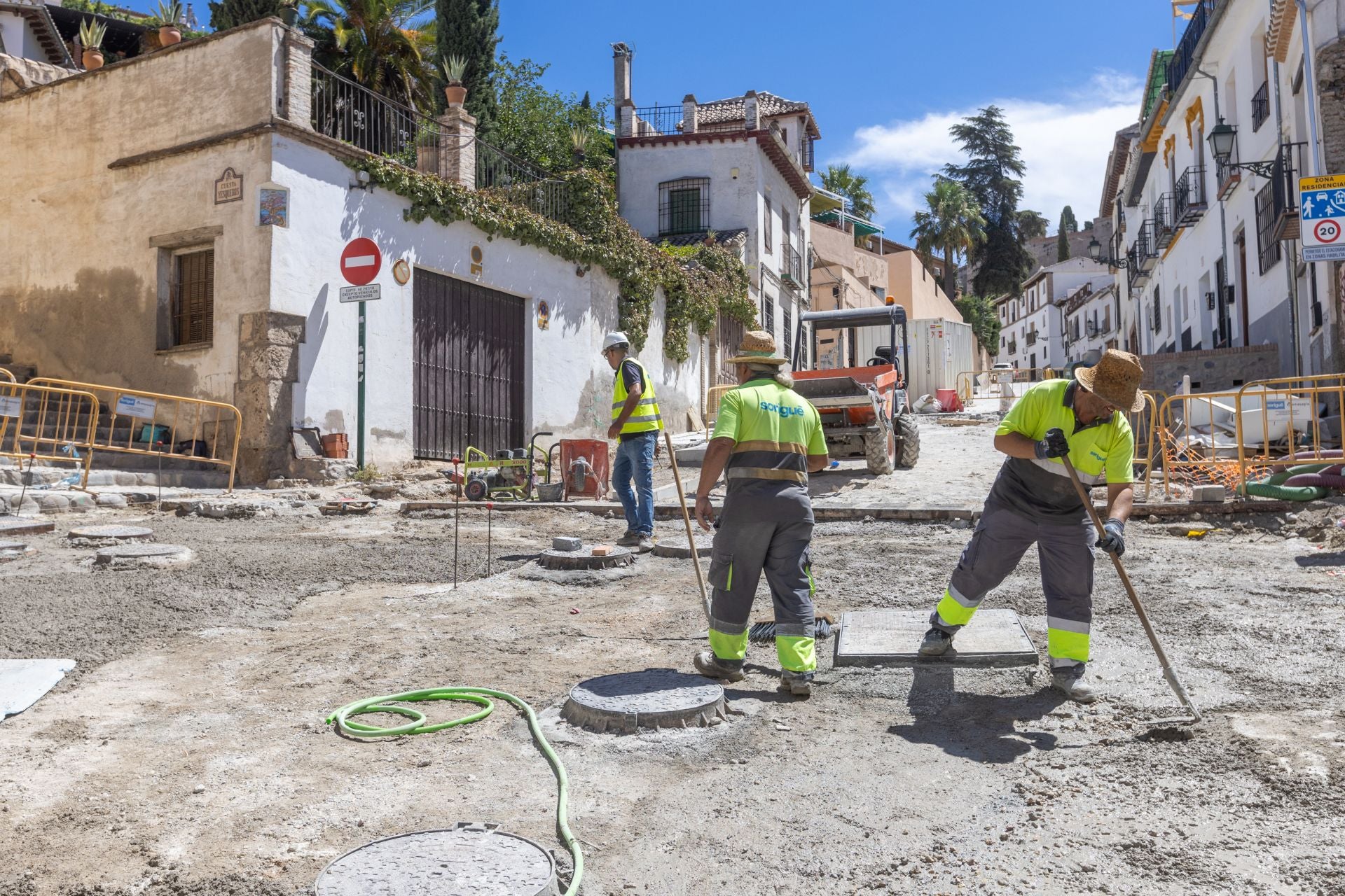 Buscan a 25 personas para trabajar en la construcción en Granada