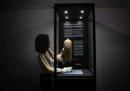 El Ídolo Calcolítico se expone excepcionalmente hasta finales de mes en una vitrina del Museo Arqueológico.