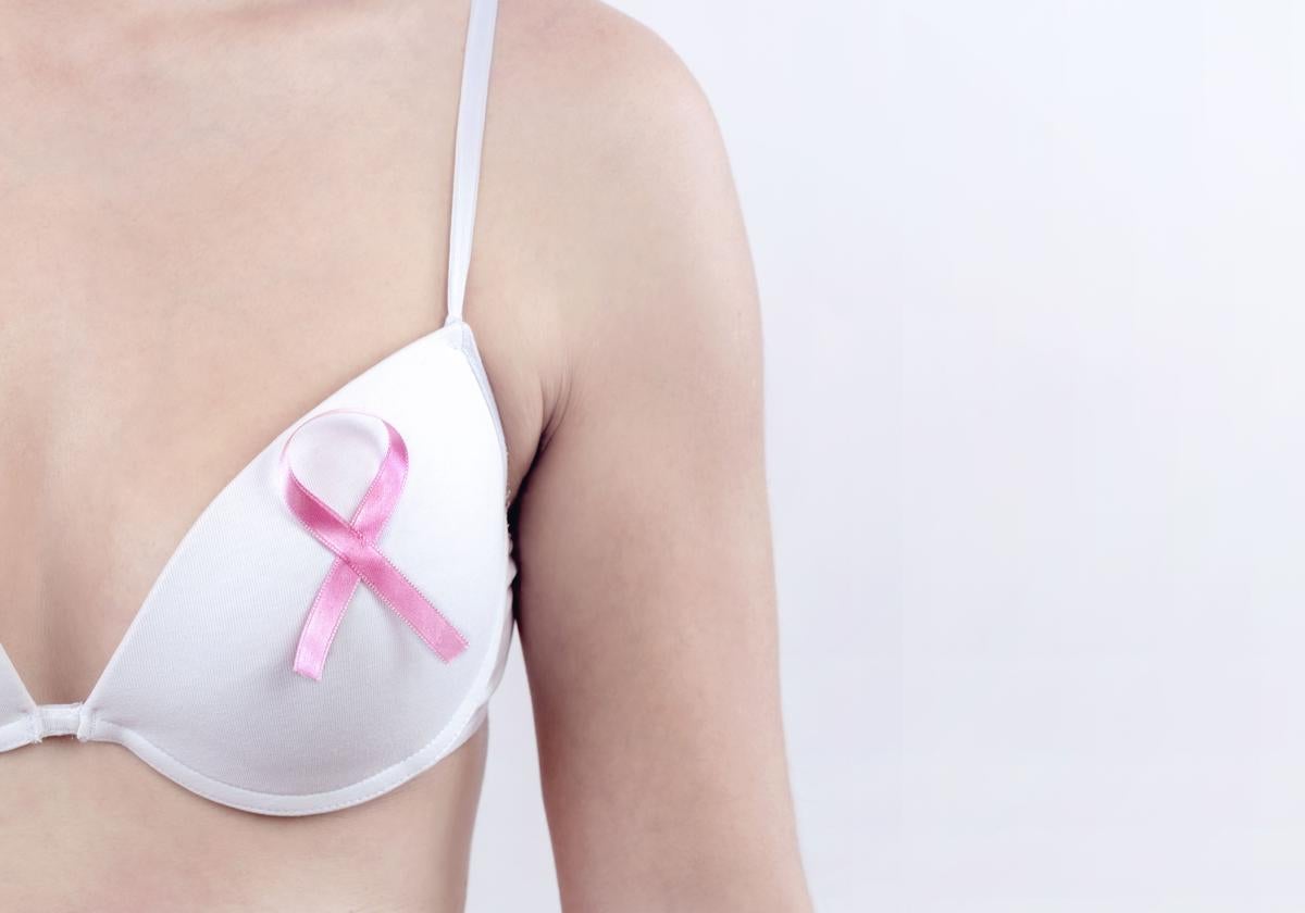 Más de 400 mujeres serán diagnosticadas de cáncer de mama este año en Almería