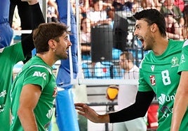 Juanmi González y Jorge Fernández, dos clásicos, líderes en Unicaja Costa de Almería.