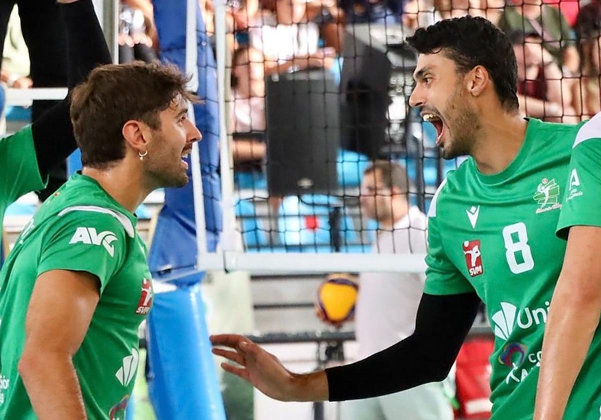 Juanmi González y Jorge Fernández, dos clásicos, líderes en Unicaja Costa de Almería.