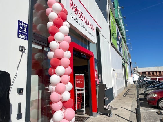 Rossman abre sus puertas en Huercal de Almería.