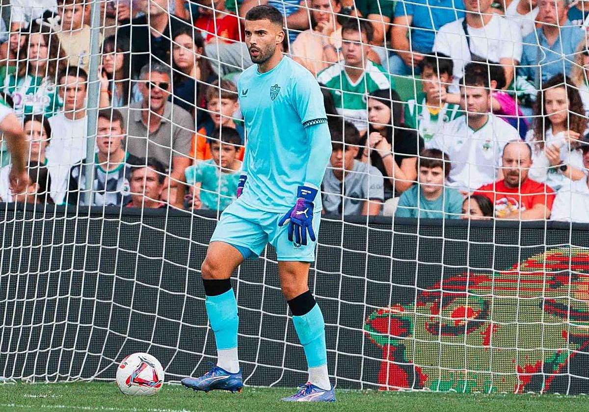 Maximiano no estará en La Romareda por lesión.