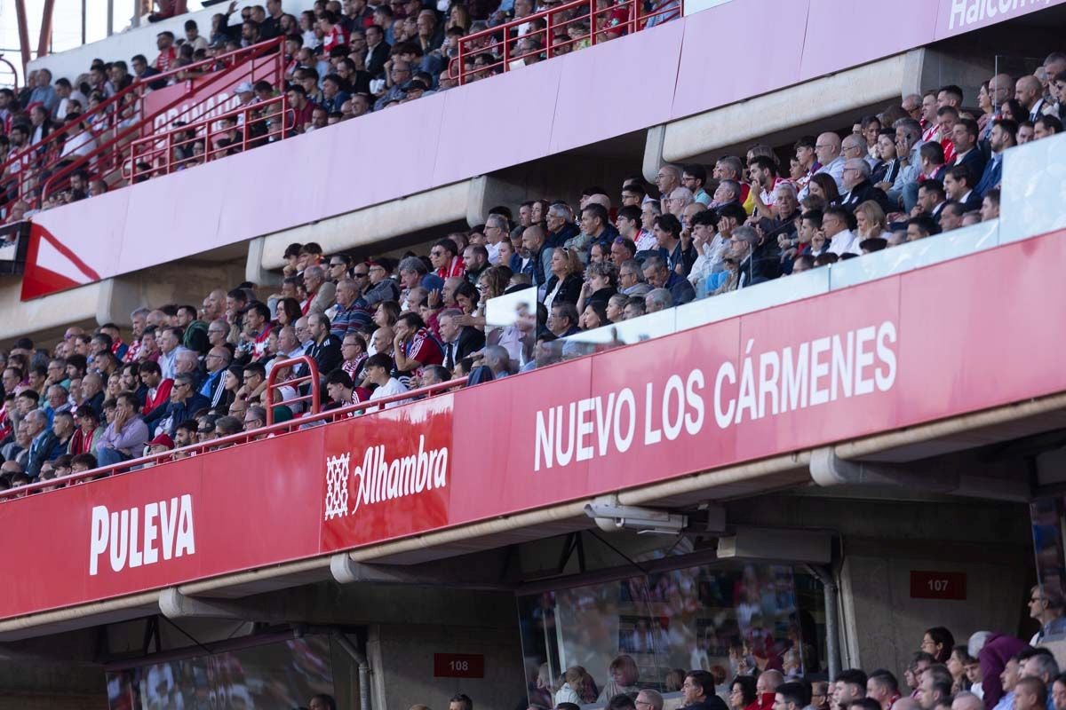 Encuéntrate en Los Cármenes en el Granada-Tenerife