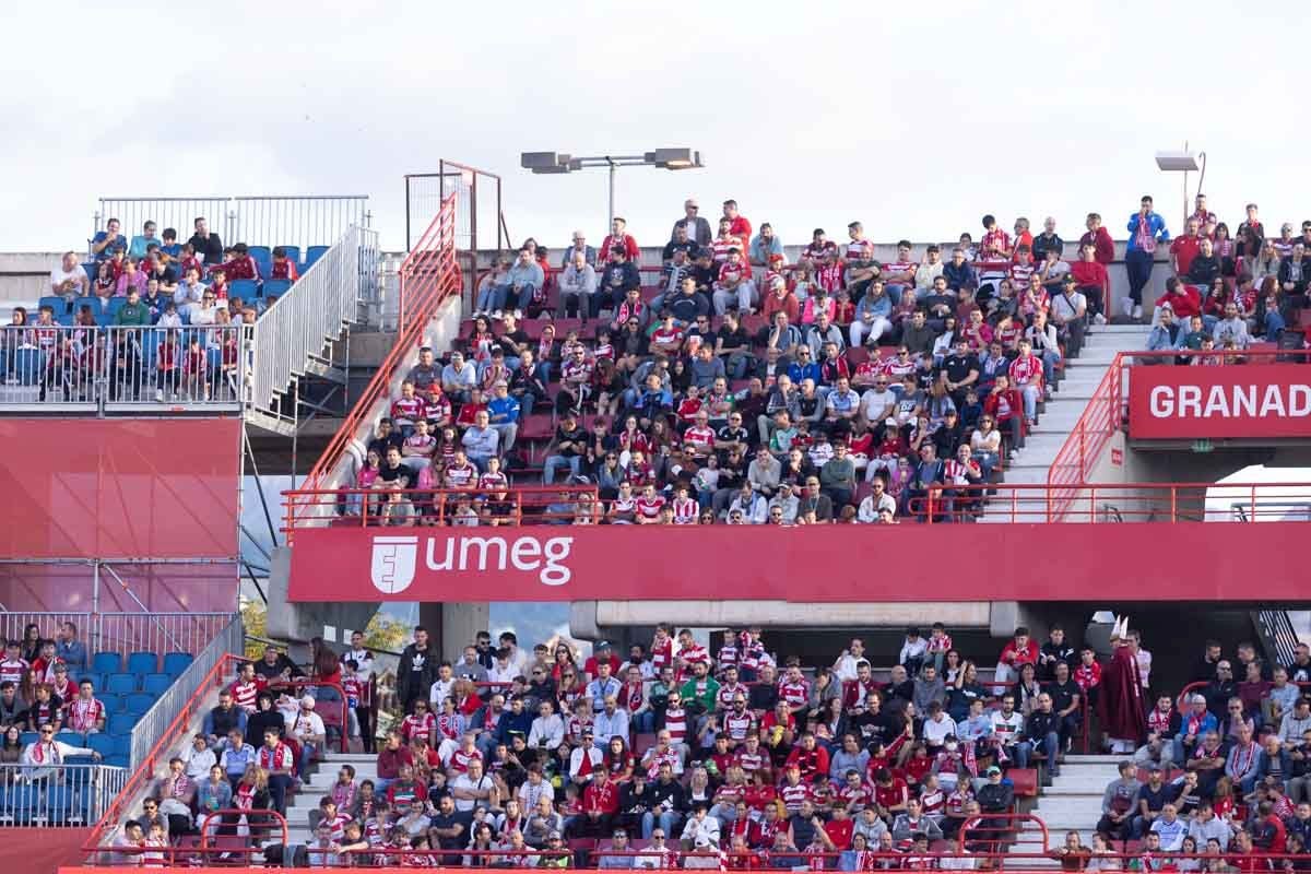 Encuéntrate en Los Cármenes en el Granada-Tenerife