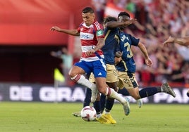 Las mejores imágenes del Granada CF contra el Tenerife en Los Cármenes