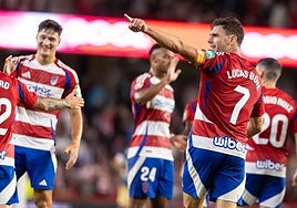 Boyé, con su brazalete.