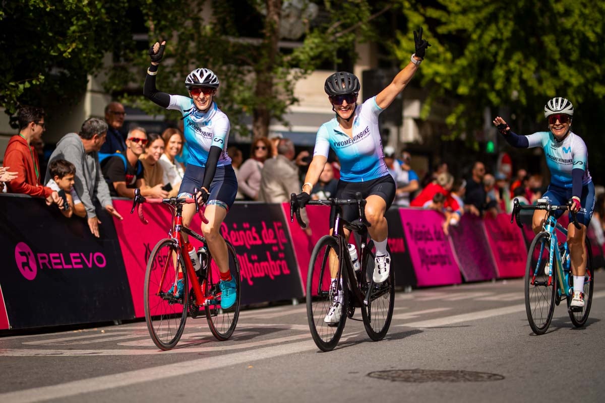 La prueba ciclista Reinas de la Alhambra, en imágenes