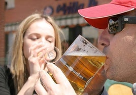 El aviso de un neurólogo sobre la edad a la que hay que dejar de beber cerveza