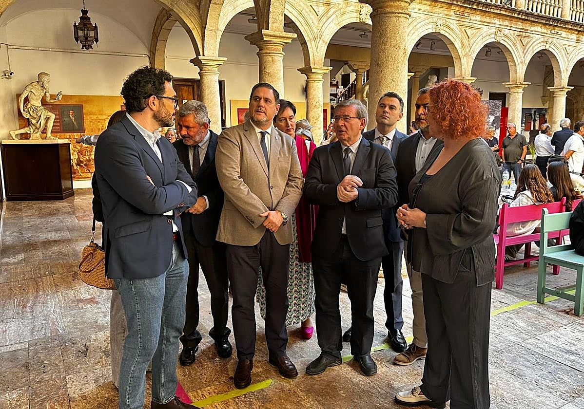 Una exposición revive la gesta de Los Coloraos en Almería