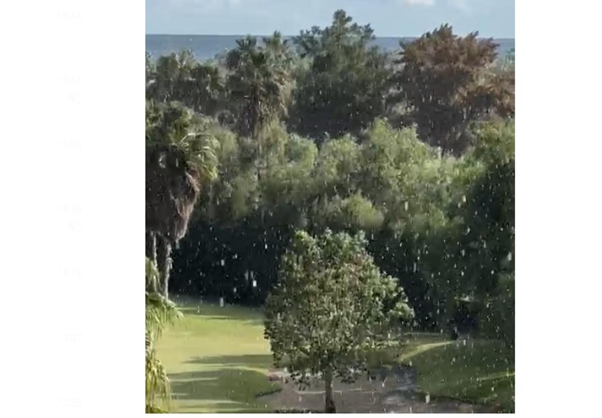 Espectacular granizada en Playa Granada este domingo