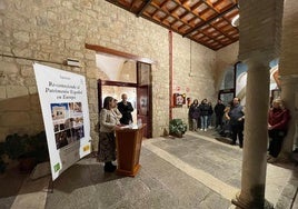 África Colomo, Bárbara Cordero y Víctor Antona, en la inauguración de esta muestra itinerante.