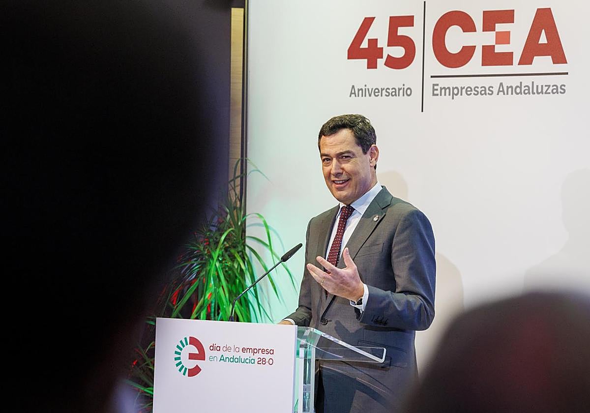 Este lunes, en su intervención en el acto del Día de la Empresa celebrado por la Confederación de Empresarios de Andalucía (CEA), Moreno realizó este anuncio.