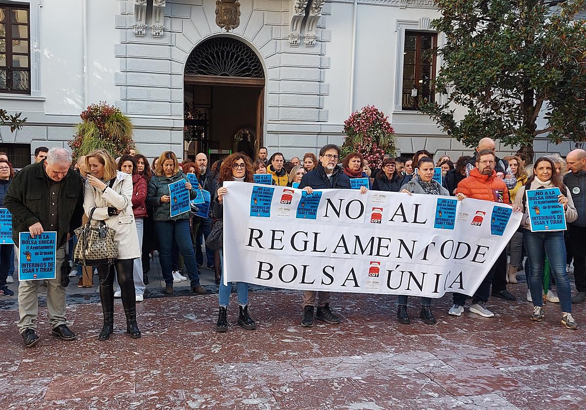 Las nuevas bolsas de trabajo del Ayuntamiento, en el punto de mira
