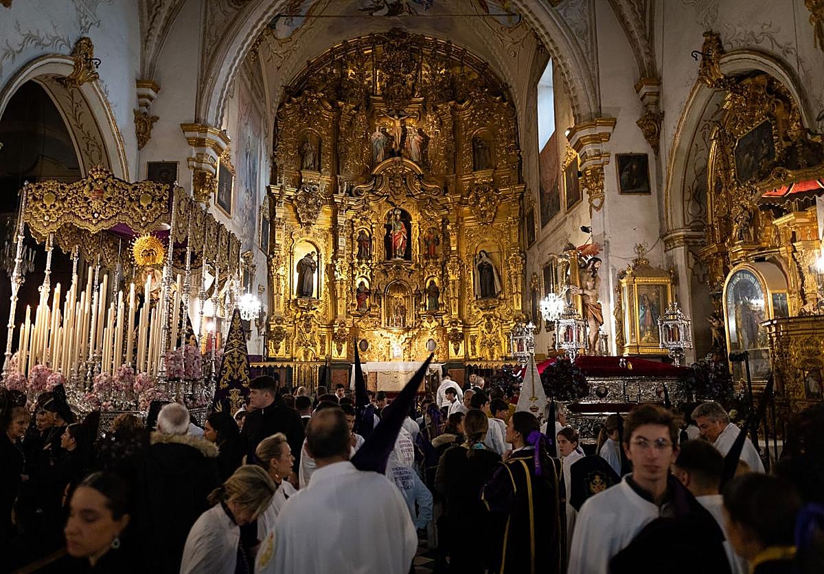 Música con motivo de Todos los Santos.