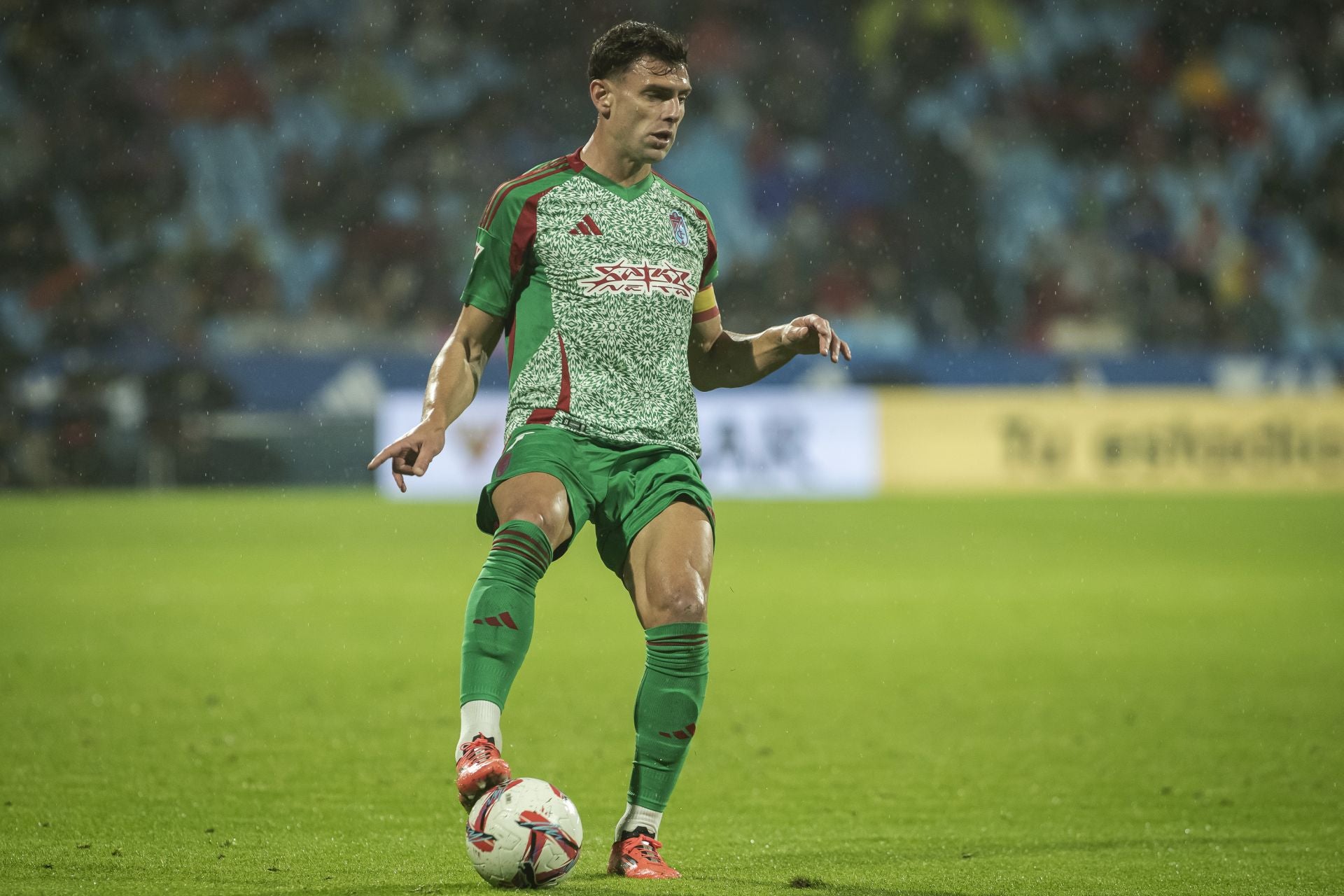 Las mejores imágenes del partido entre Granada y Zaragoza