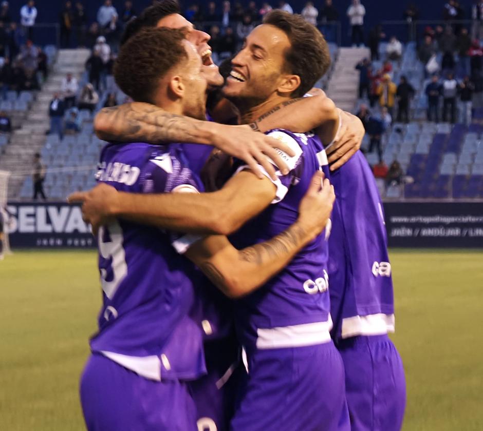 Los jugadores del Jaén en una celebración