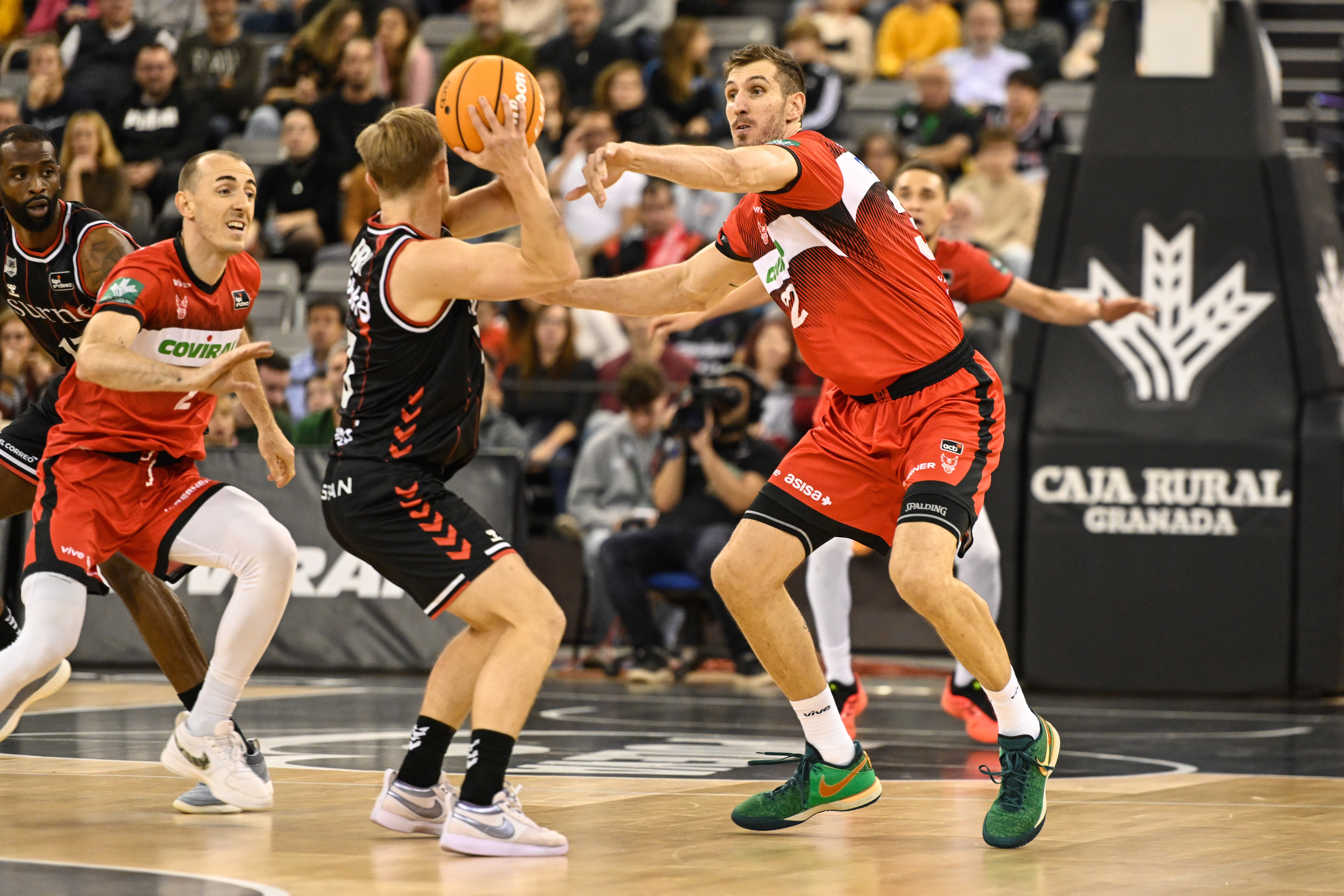 Las mejores imágenes del Covirán-Bilbao Basket