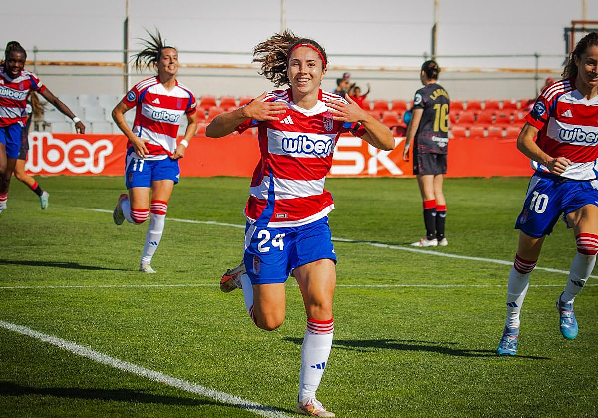 La rojiblanca Alexia celebra su gol ante el Sevilla.