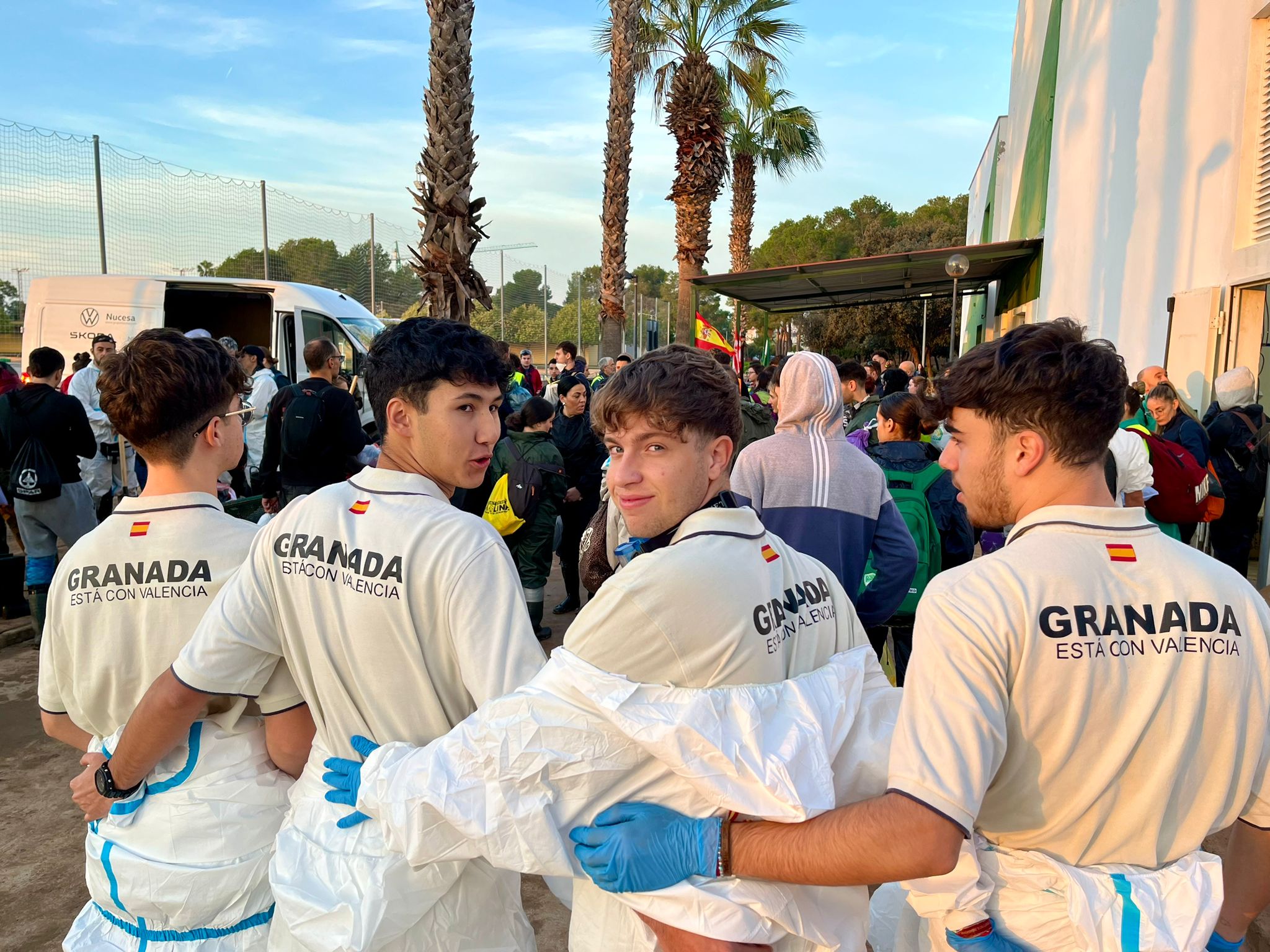 Las imágenes de los voluntarios granadinos en Valencia